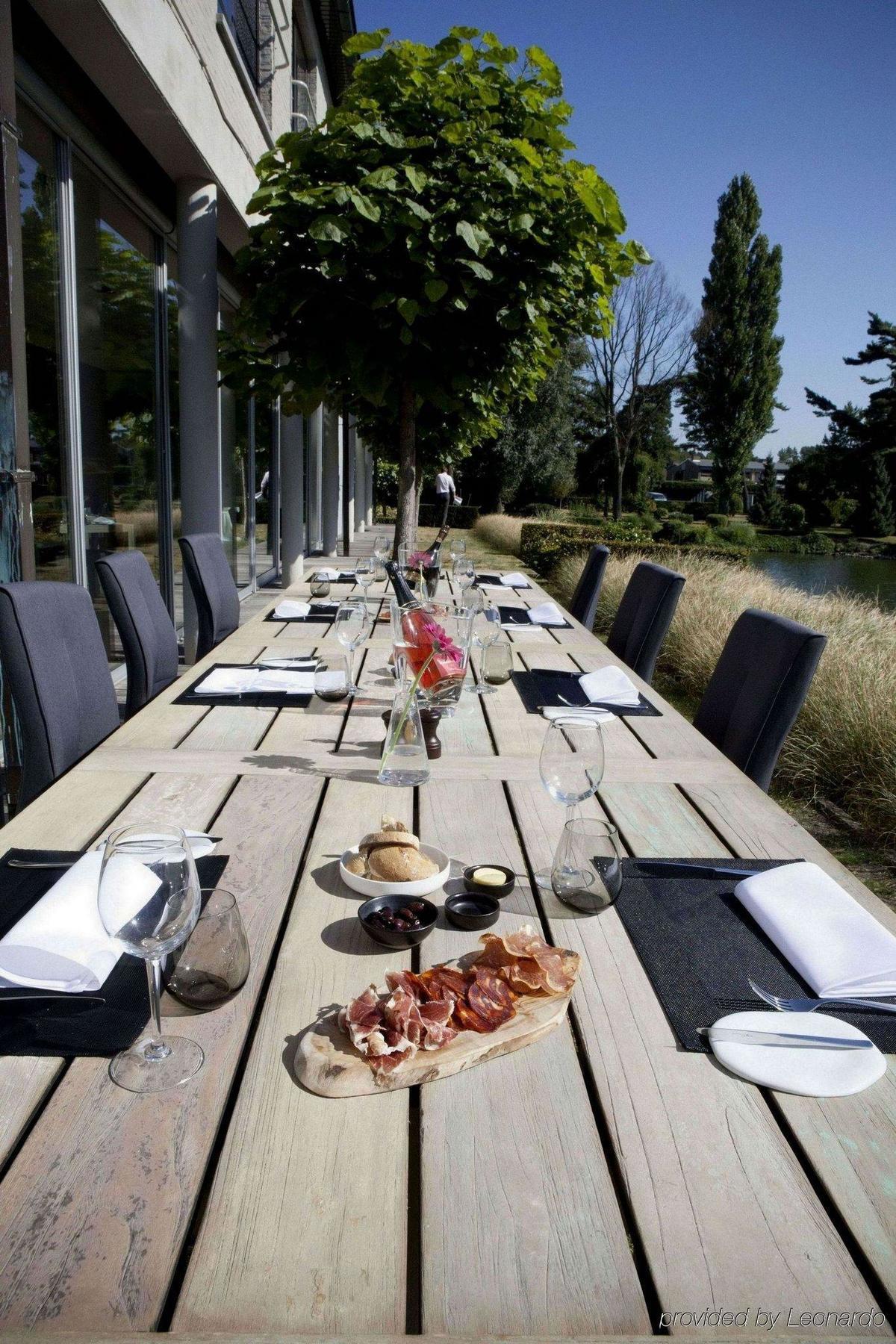 Park Hotel Montreal Mechelen Bagian luar foto
