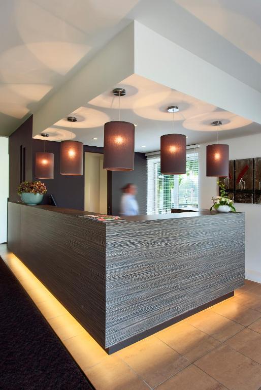 Park Hotel Montreal Mechelen Bagian luar foto