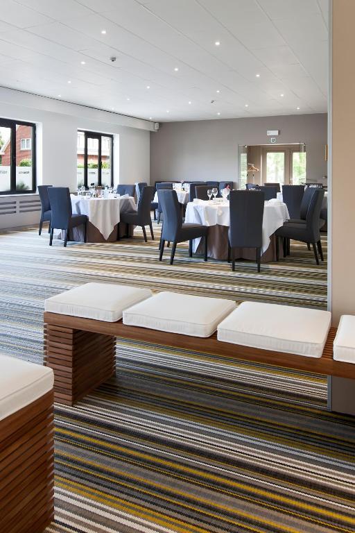 Park Hotel Montreal Mechelen Bagian luar foto
