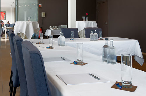Park Hotel Montreal Mechelen Bagian luar foto