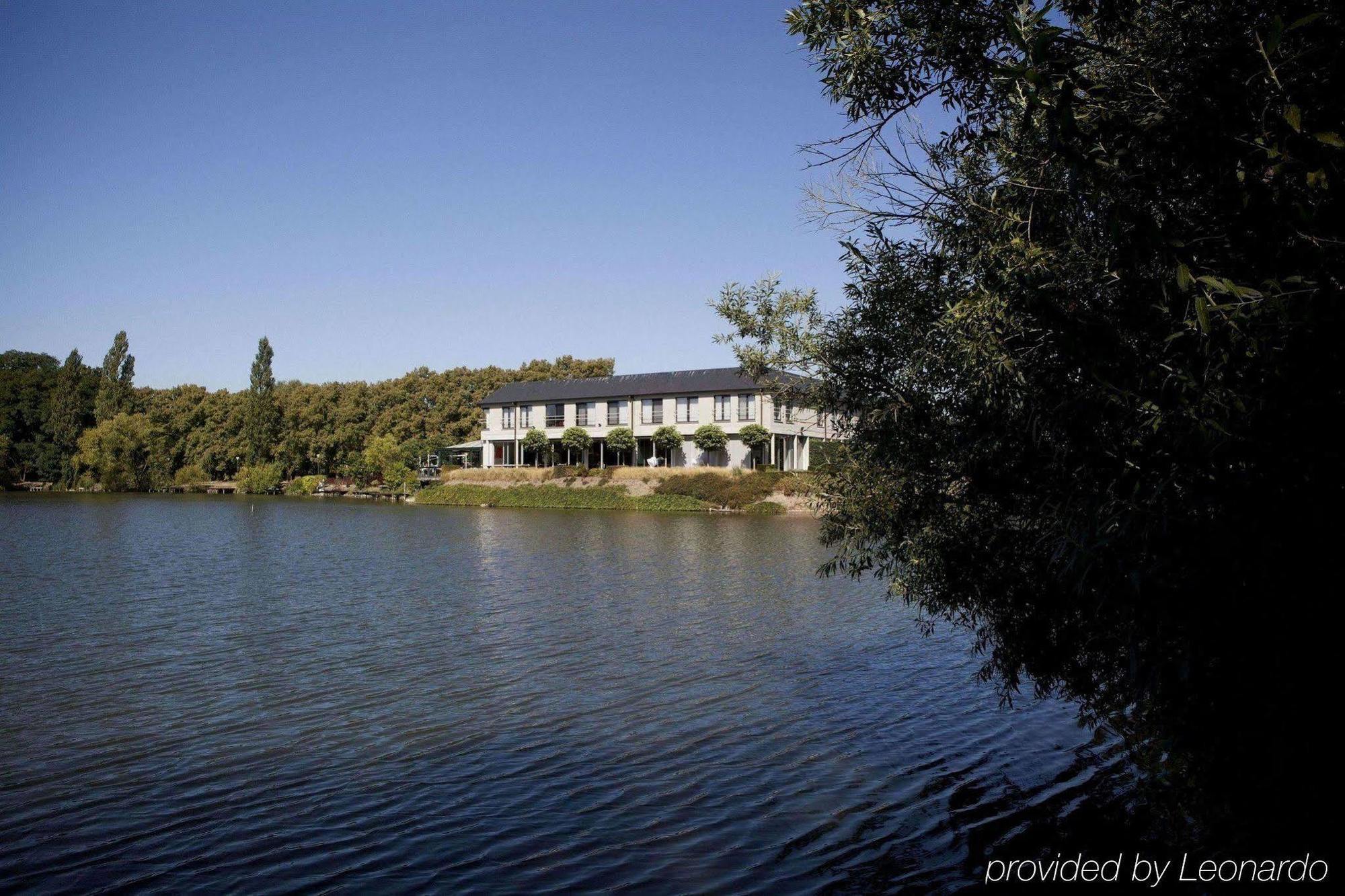 Park Hotel Montreal Mechelen Bagian luar foto